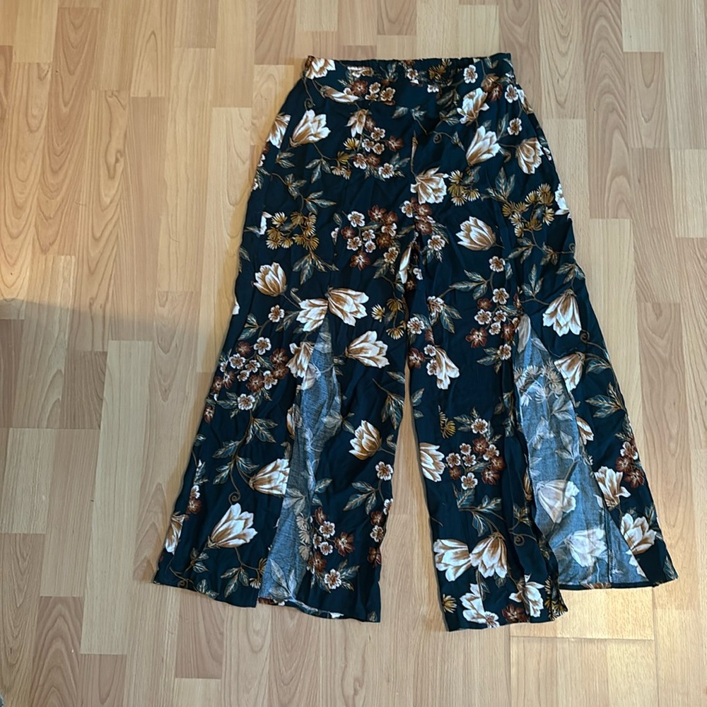 Sky And Sparrow Float Pants Size Small - image 1